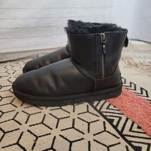 UGG Classic Black Leather Mini Double Zip Ankle Boots, sz 8